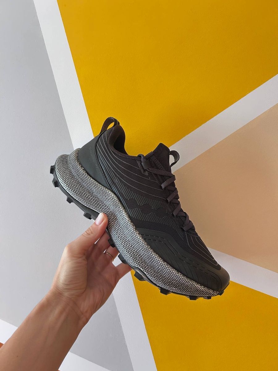 Кросівки saucony endorphin trail  S10647-10 фото