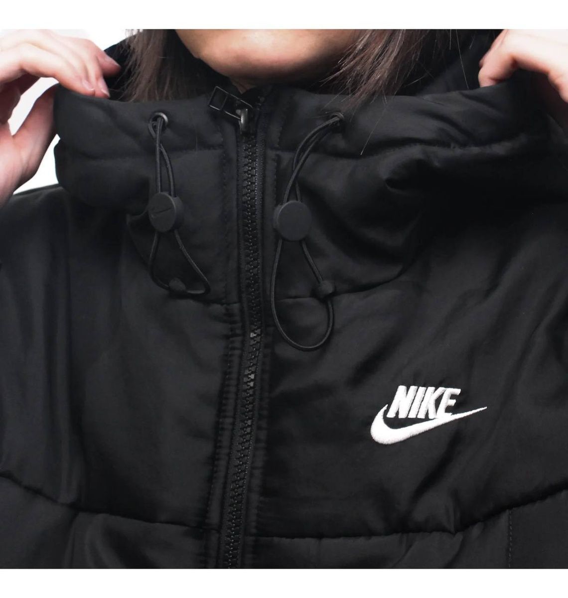 Куртка Nike Sportswear Therma-Fit Essentials FB7672-010 фото