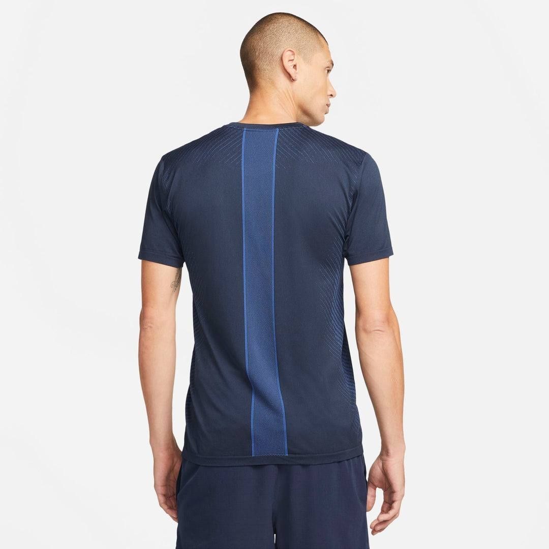 Футболка Nike Dri Fit seamless DM5509-451 фото