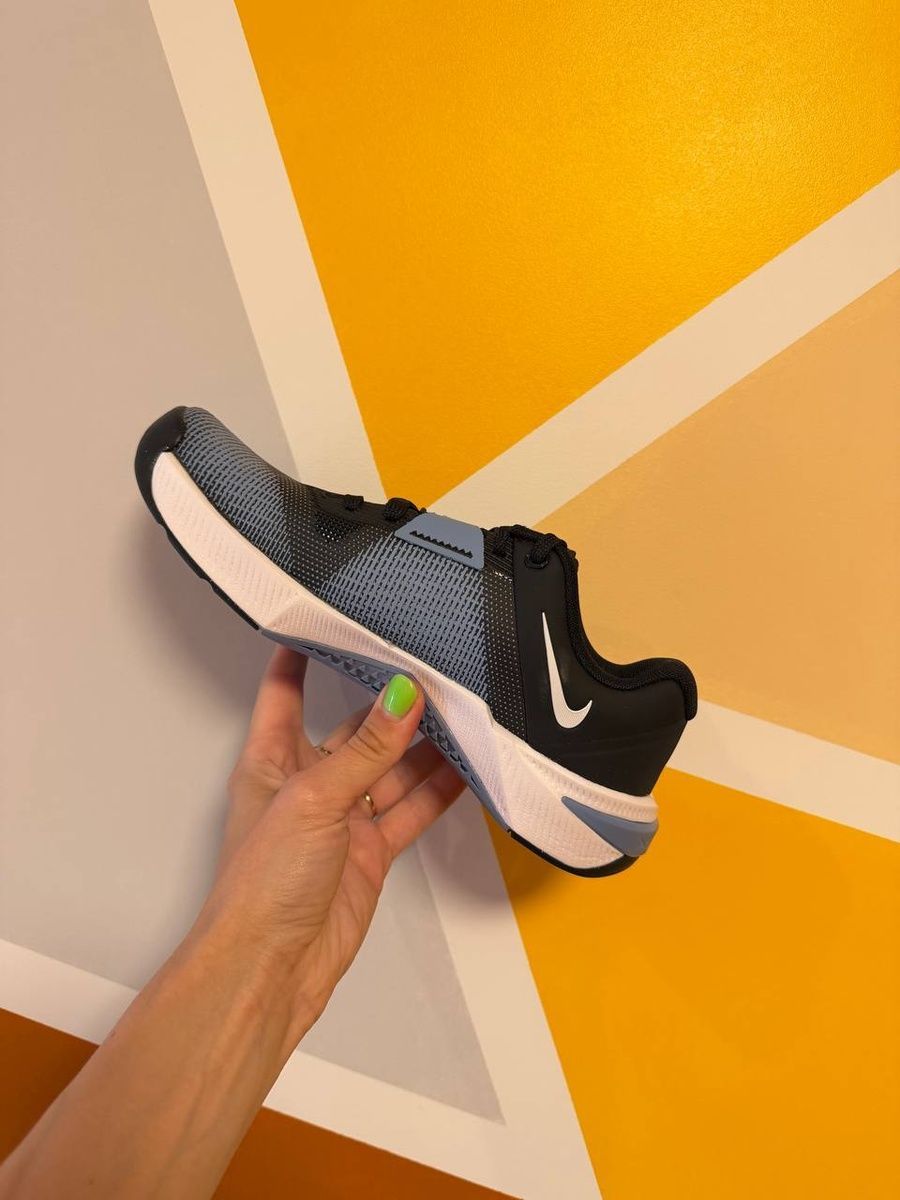 Кросівки Nike metcon 10 HJ1875-006 фото