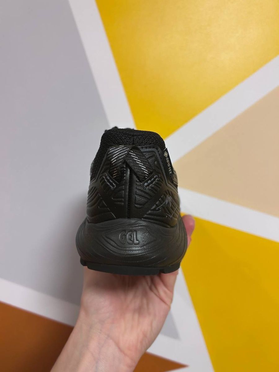 Кросівки Asics gel-soma 7 Gore tex 1011B593-002 фото