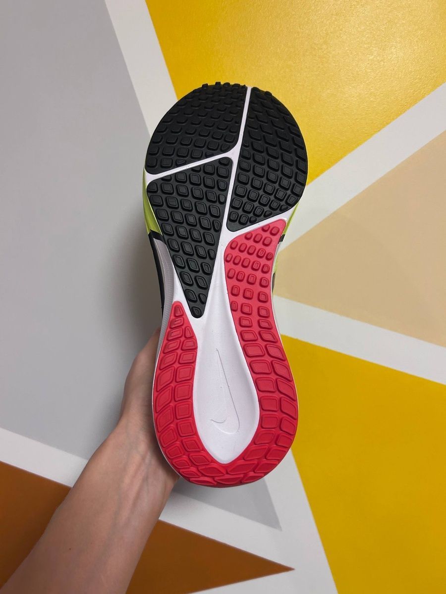 Кросівки Nike vomero 17 talaria FZ8587-700 фото