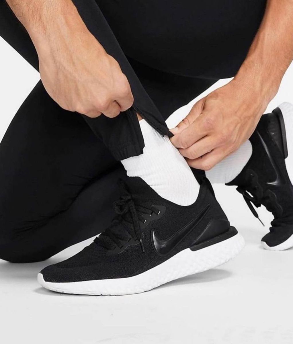 Штани Nike Essential Woven Pant BV4833-010 фото