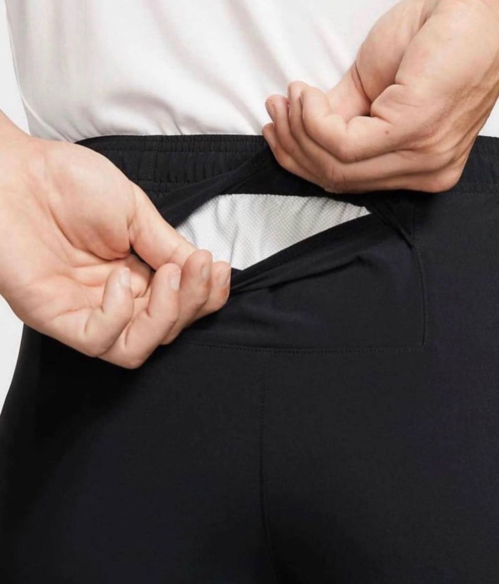 Штани Nike Essential Woven Pant BV4833-010 фото