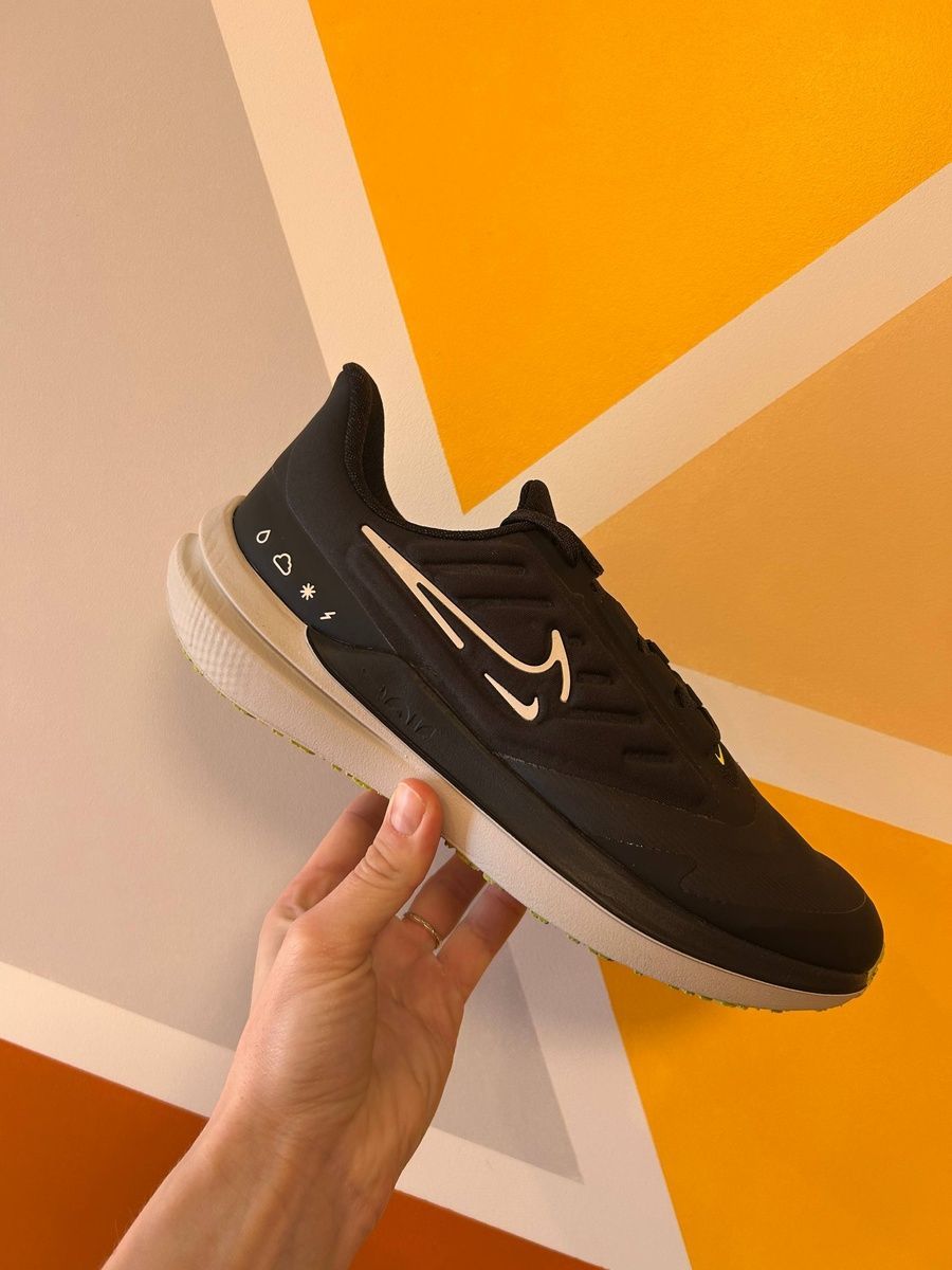 Кросівки Nike air winflo shield DM1104-001 фото