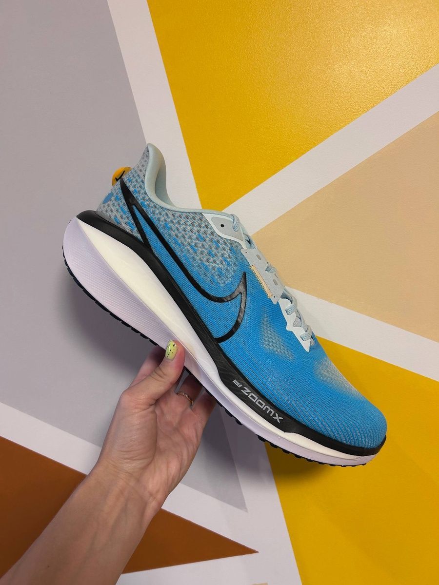 Кросівки Nike vomero 17 FB1309-401 фото