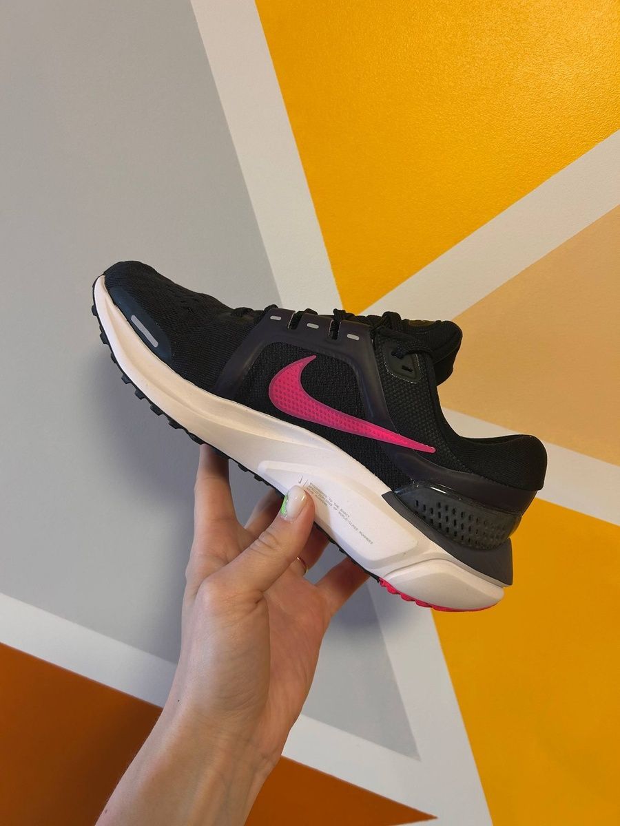 Кросівки Nike Air Zoom Vomero 16 DA7698-002 фото