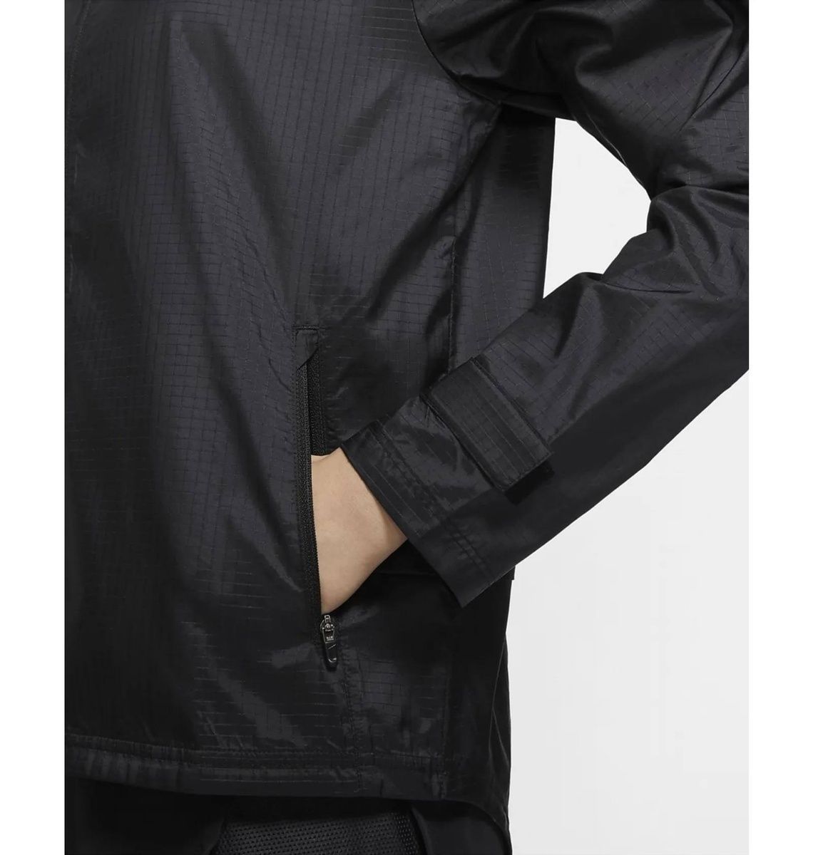 Вітровка Nike Essential Jacket CU3217-010 фото