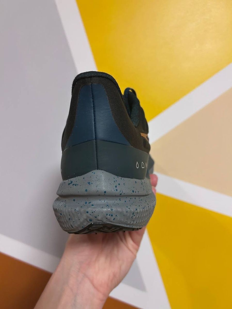 Кросівки Nike air winflo shield DM1106-002 фото
