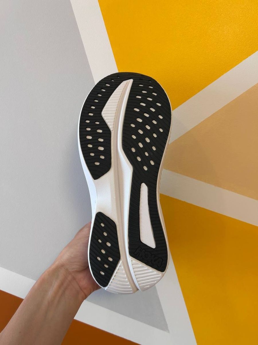 Кросівки HOKA ONE ONE Mach 6 1147790 BWHT фото