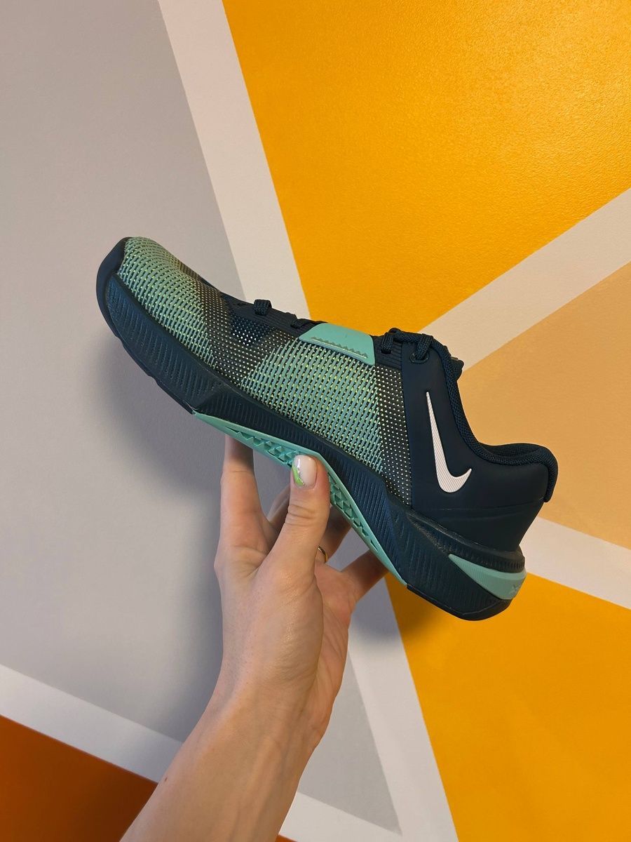 Кросівки Nike metcon 10 HQ2620-300 фото