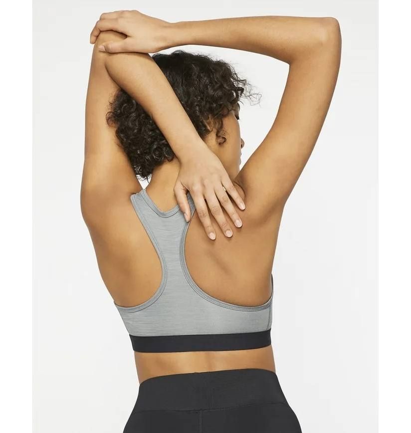 Жіночий топ-бра Nike Dri-FIT Swoosh BV3900-084 фото