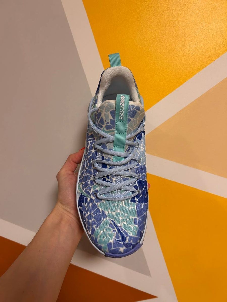 Кросівки Nike Free Metcon 6 IB6902-400 фото