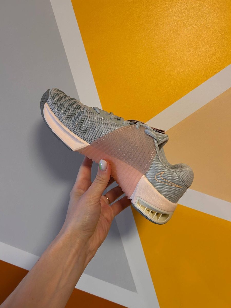 Кросівки Nike metcon 9 DZ2537-002 фото