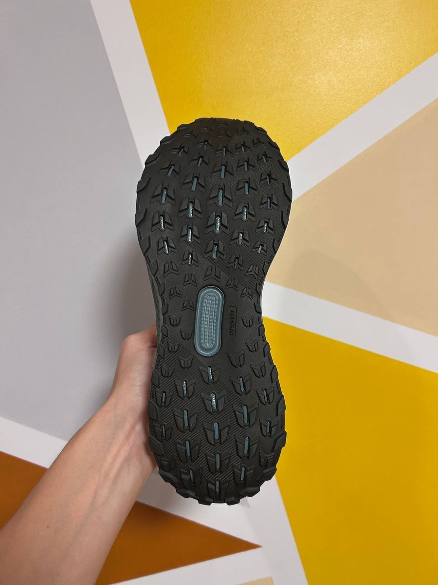 Кросівки adidas ultrarun 5 water-repellent JR3001 фото