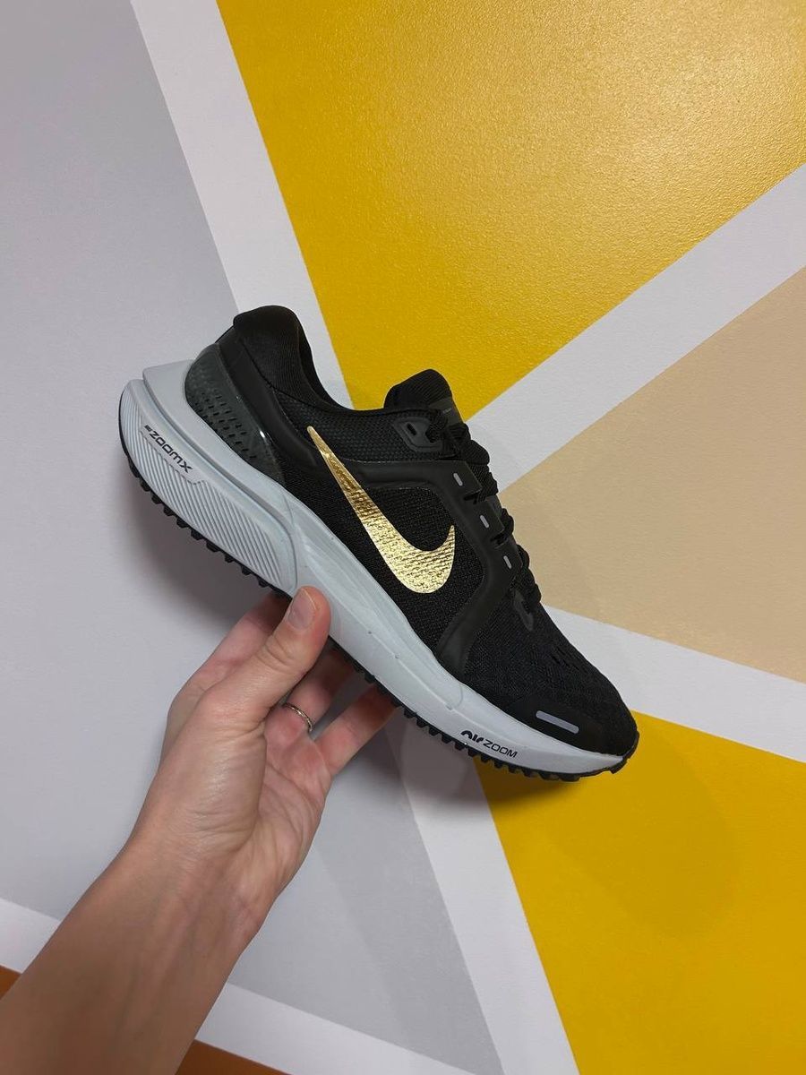 Кросівки Nike air zoom vomero 16  DA7698-003 фото