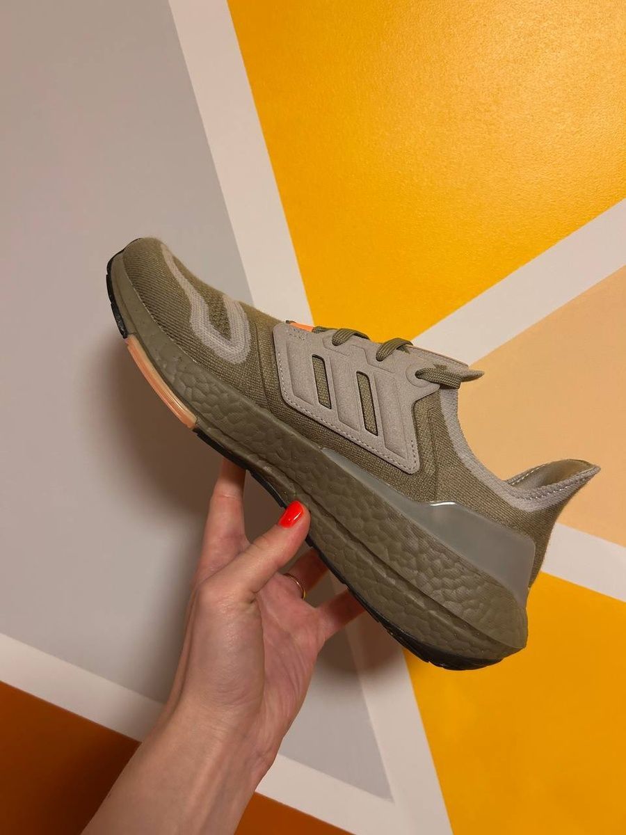 Кросівки Adidas ultraboost 22 GX9140 фото