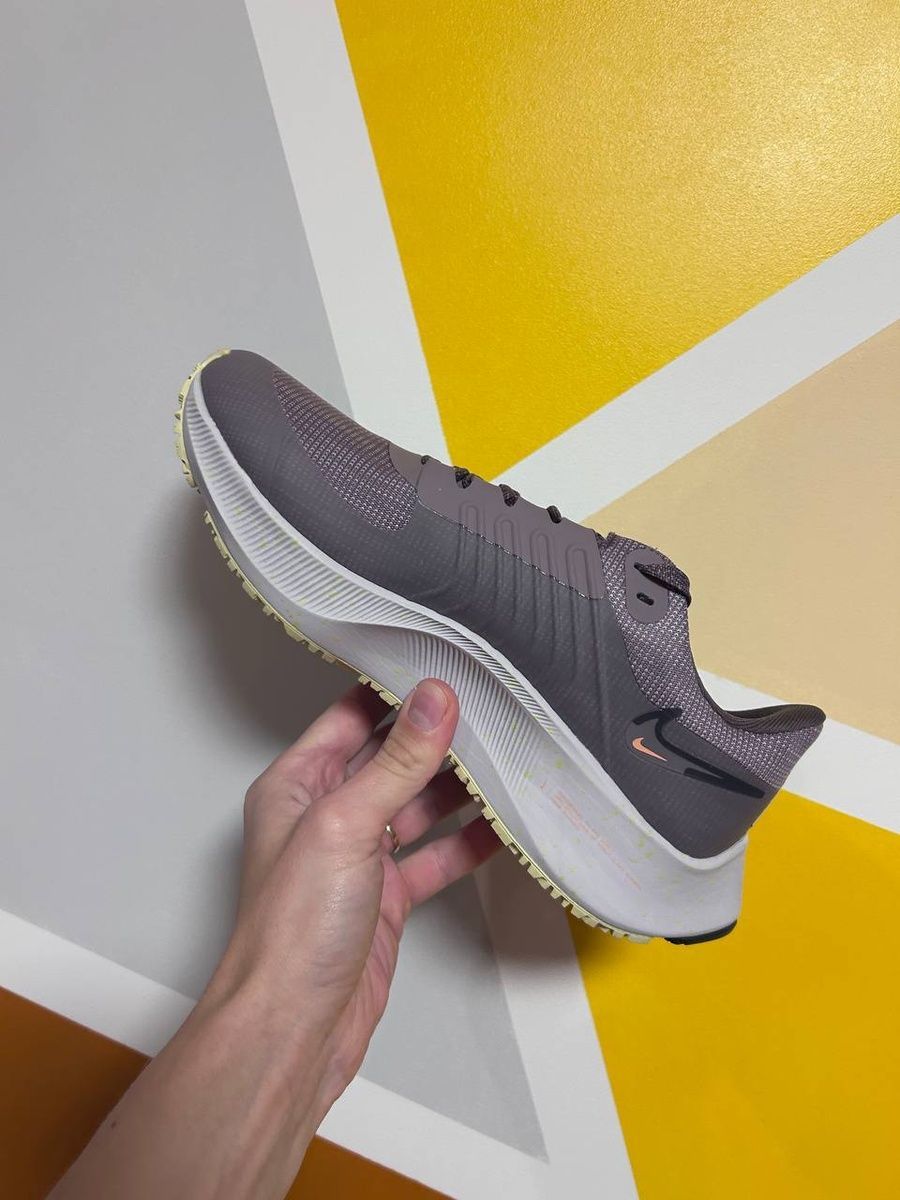 Кросівки Nike Air zoom pegasus 38 shield DC4074-500 фото