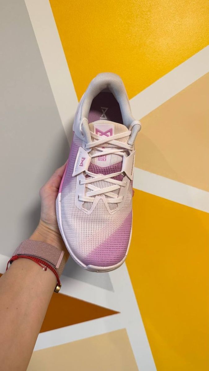 Кросівки Nike metcon 10 HQ2620-610 фото