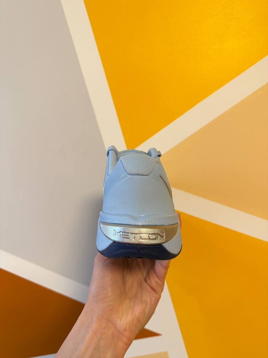 Кросівки Nike metcon 10 HQ2620-400 фото