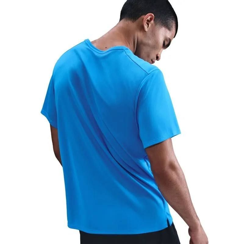 Футболка Nike Dri-Fit Miler DV9315-446 фото